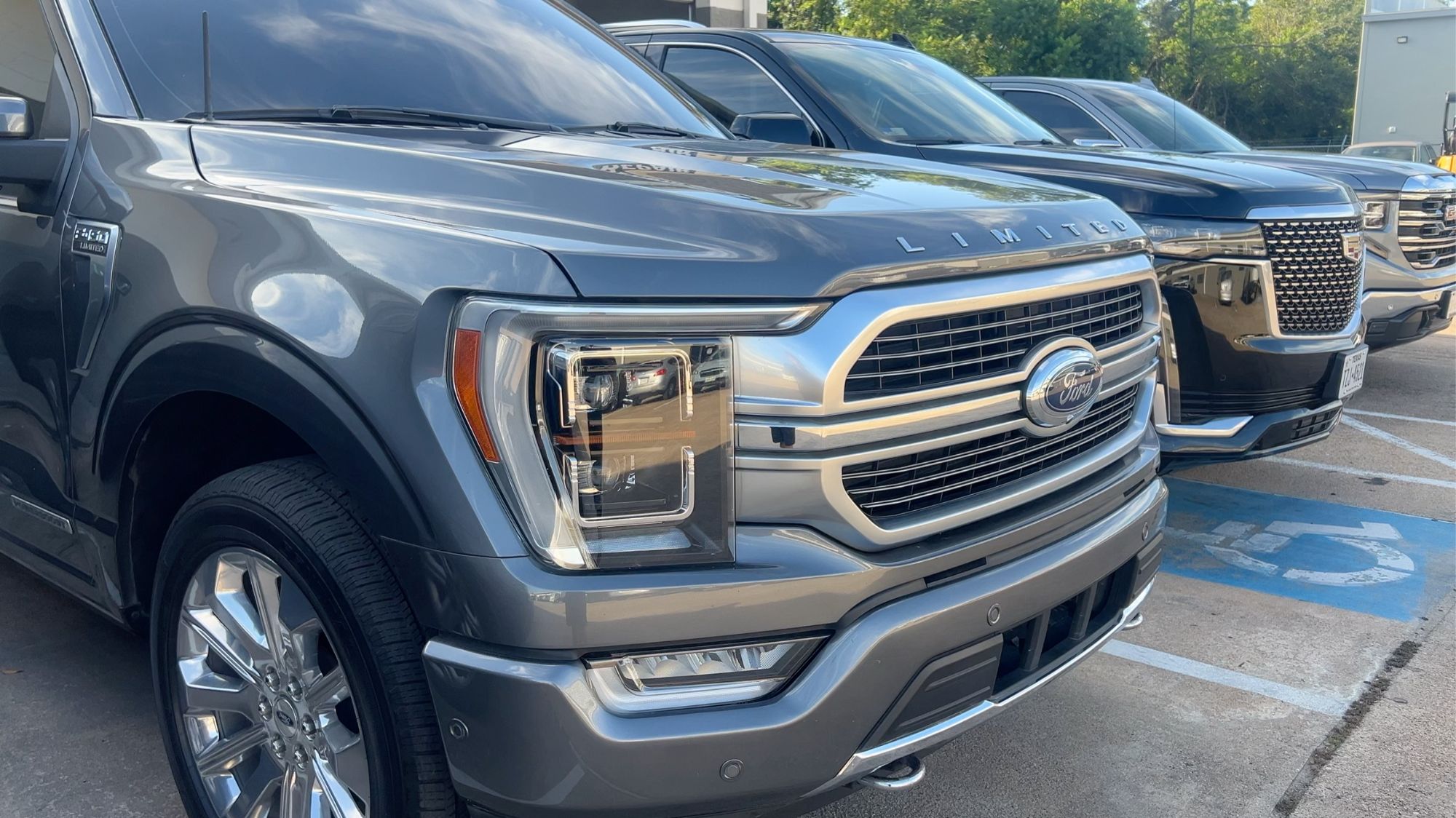 Customer vehicle restored after DFW hail damage by Pro PDR